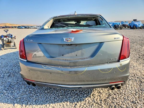 2017 CADILLAC CT6 Luxury