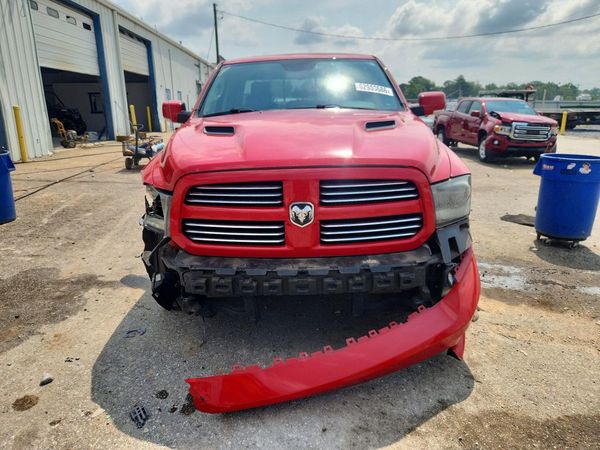 2015 RAM 1500 Sport