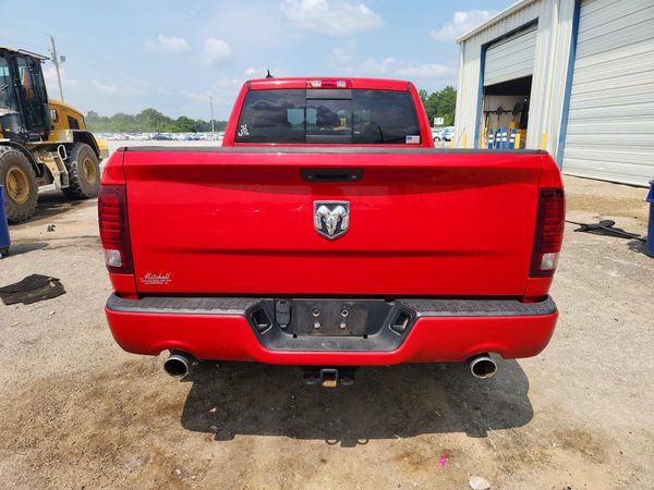 2015 RAM 1500 Sport