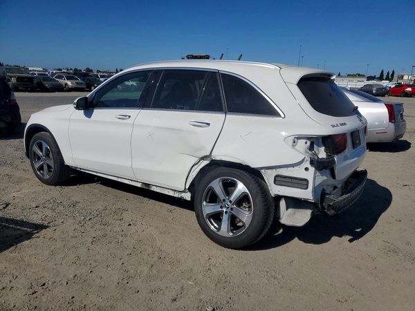 2022 MERCEDES-BENZ GLC GLC300