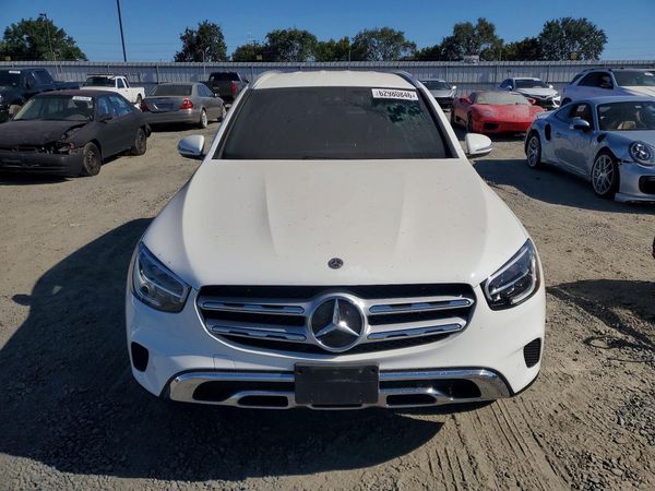 2022 MERCEDES-BENZ GLC GLC300