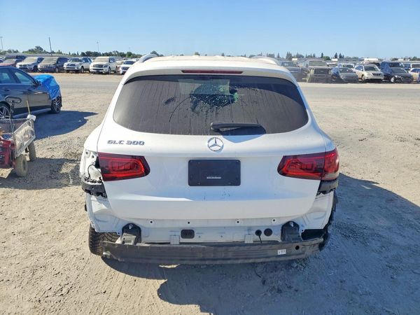 2022 MERCEDES-BENZ GLC GLC300