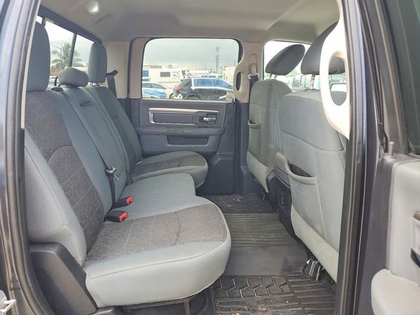 2016 RAM 1500 SLT