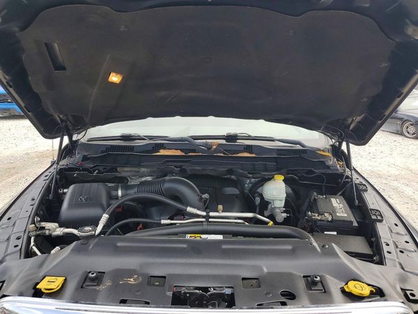 2016 RAM 1500 SLT