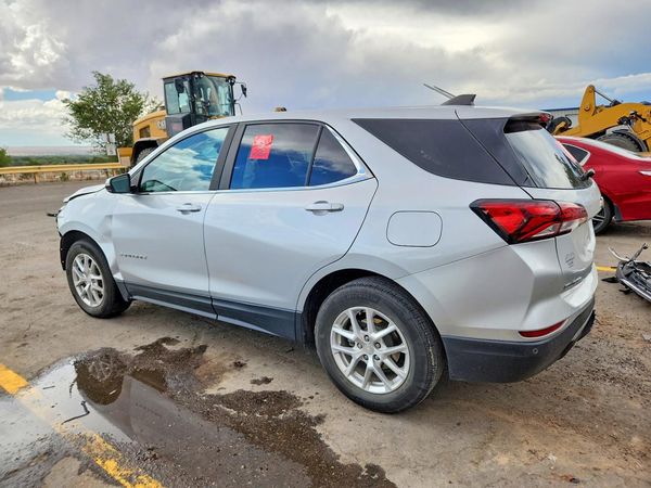 2022 CHEVROLET EQUINOX LT (1LT)