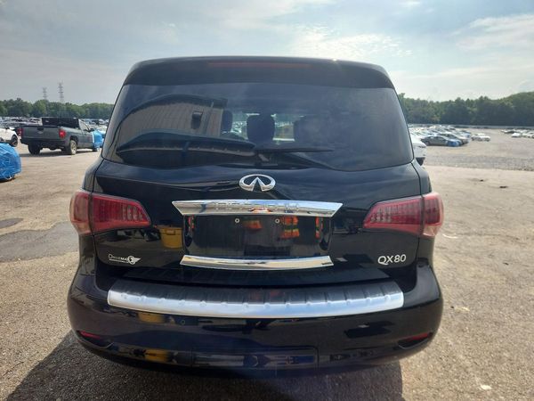 2015 INFINITI QX80