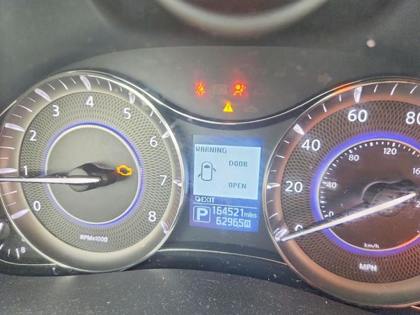 2015 INFINITI QX80