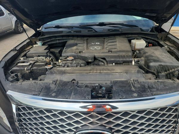 2015 INFINITI QX80