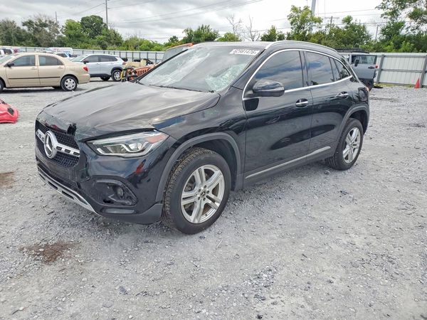 2021 MERCEDES-BENZ GLA GLA250
