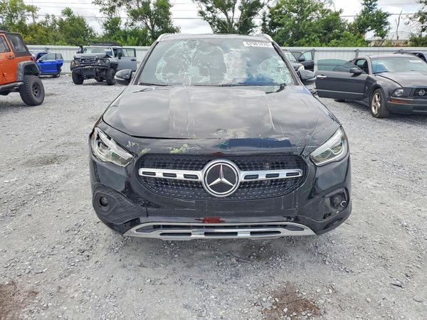 2021 MERCEDES-BENZ GLA GLA250