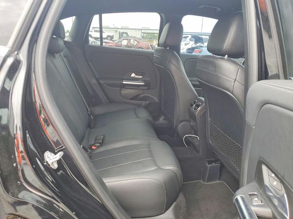 2021 MERCEDES-BENZ GLA GLA250