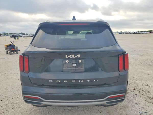 2022 KIA SORENTO