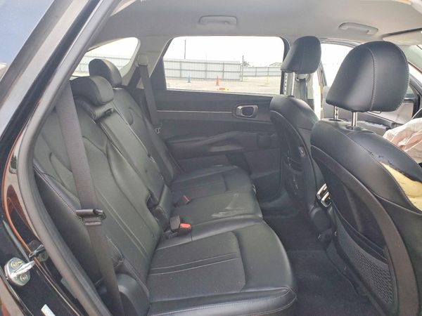 2022 KIA SORENTO