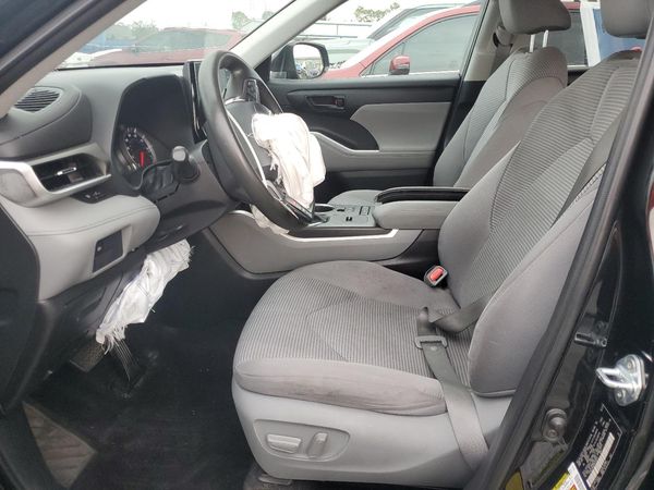 2021 TOYOTA HIGHLANDER