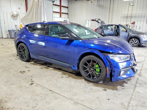 2023 KIA EV6