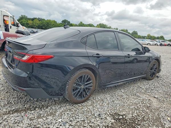 2025 TOYOTA CAMRY