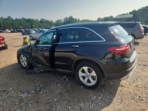 2017 MERCEDES-BENZ GLC