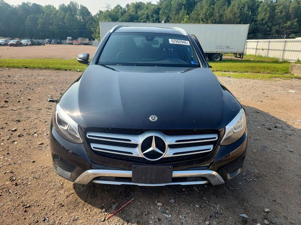 2017 MERCEDES-BENZ GLC