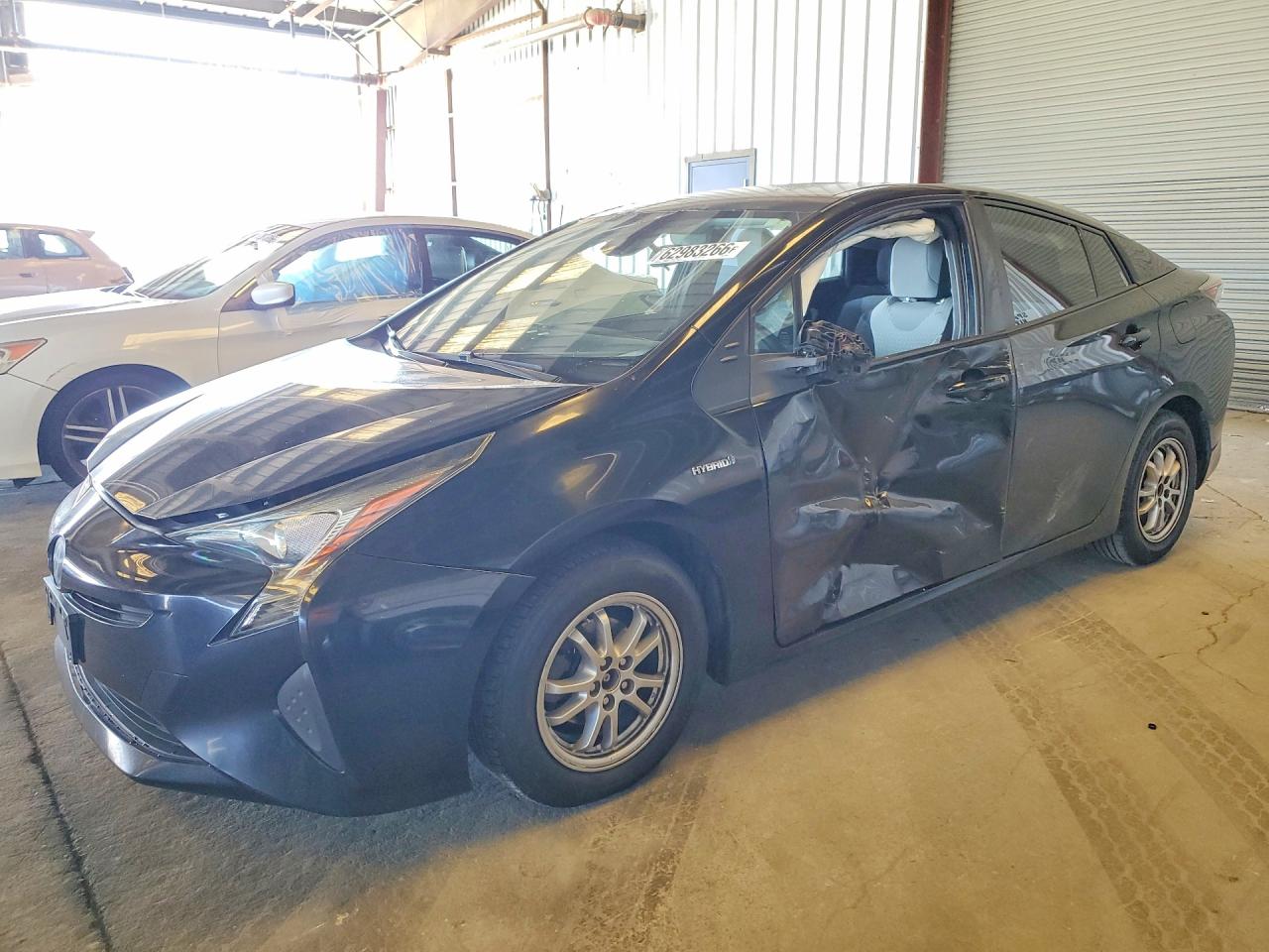 2017 TOYOTA PRIUS One/Two