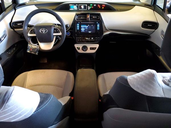 2017 TOYOTA PRIUS One/Two