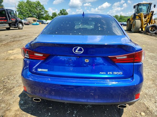 2016 LEXUS IS 300