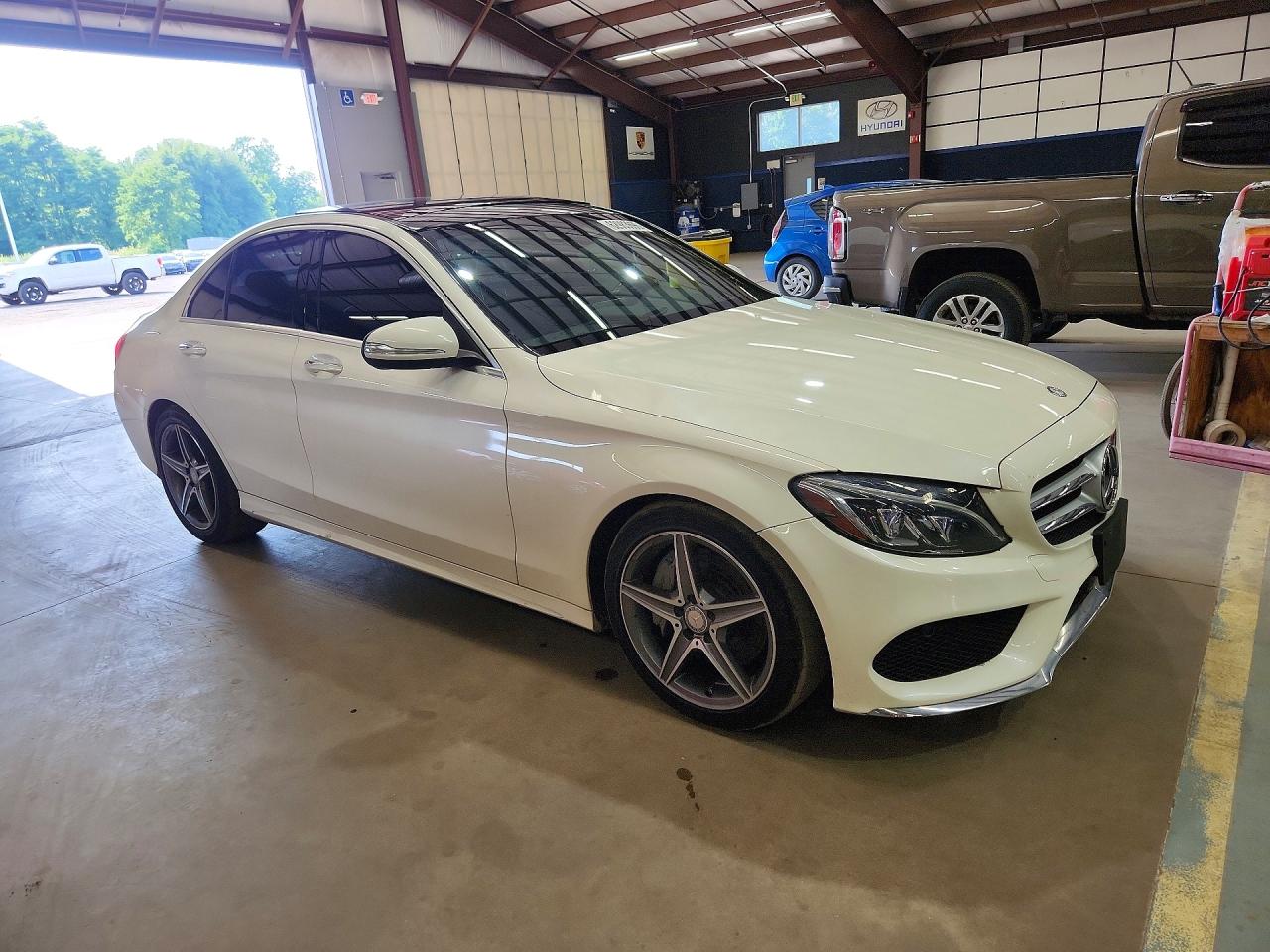 2015 MERCEDES-BENZ C 4-MATIC