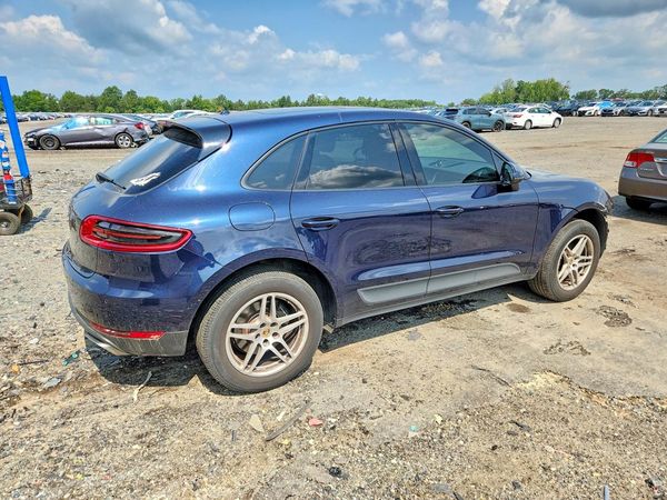 2018 PORSCHE MACAN