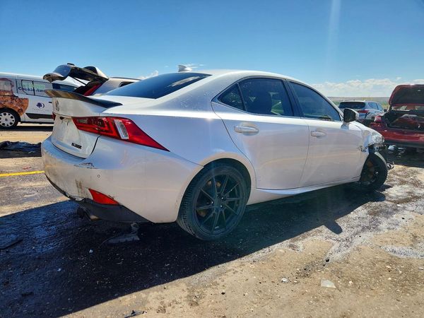 2016 LEXUS IS 200t