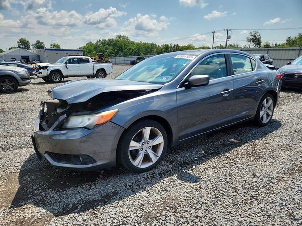 2013 ACURA ILX 20 PREMIUM