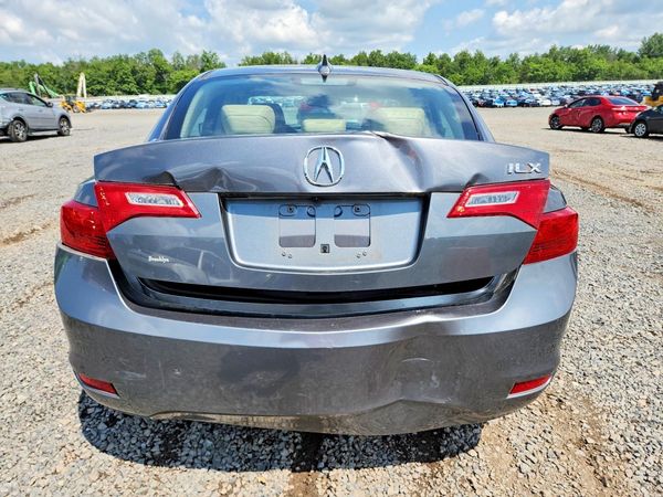 2013 ACURA ILX 20 PREMIUM