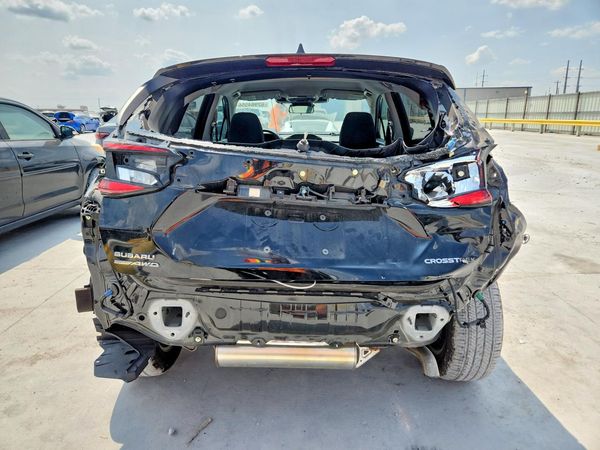 2025 SUBARU CROSSTREK Base