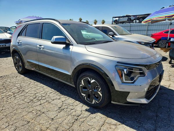 2023 KIA NIRO Wind