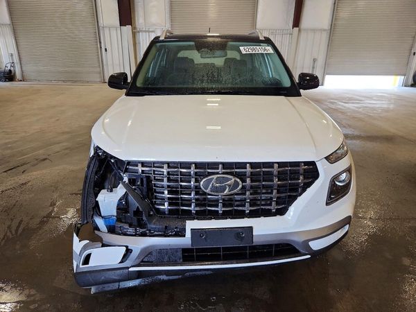 2025 HYUNDAI VENUE SEL, Limited