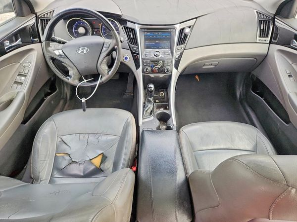 2012 HYUNDAI SONATA