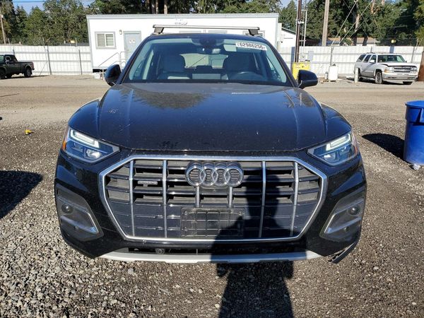 2021 AUDI Q5 quattro Premium Plus