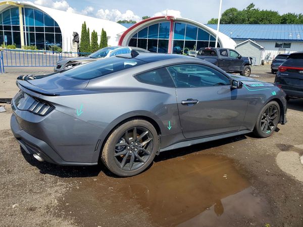 2026 FORD MUSTANG I4