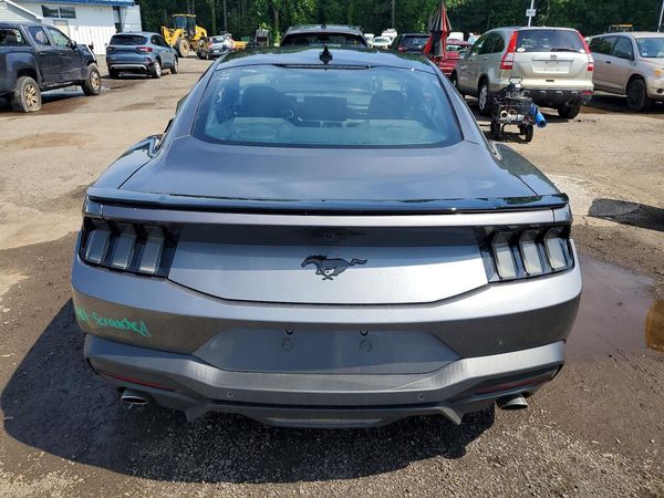 2026 FORD MUSTANG I4