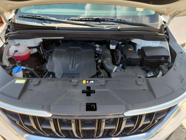 2023 KIA CARNIVAL LX, LX Seat Package