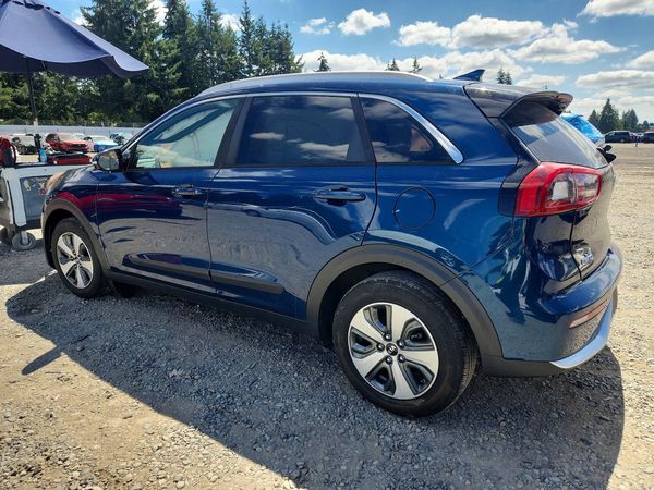 2018 KIA NIRO