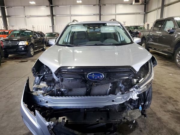 2024 SUBARU FORESTER