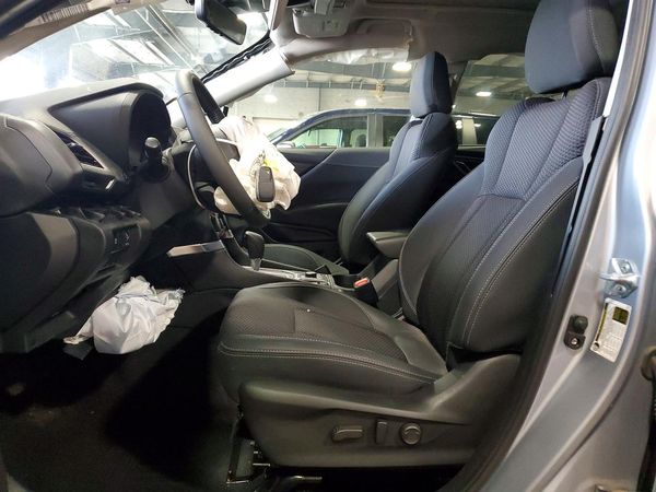 2024 SUBARU FORESTER