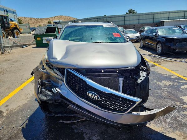 2015 KIA SPORTAGE GLS - Middle level