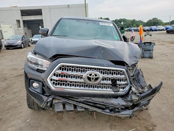 2017 TOYOTA TACOMA