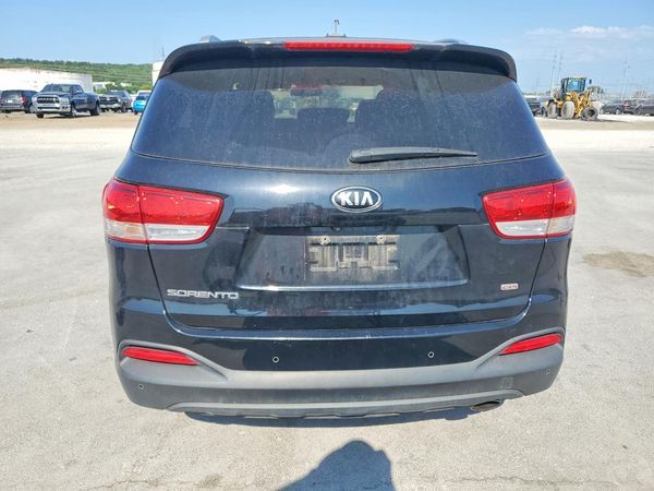 2016 KIA SORENTO L / LX