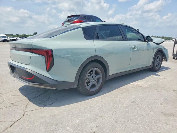 2026 KIA K4