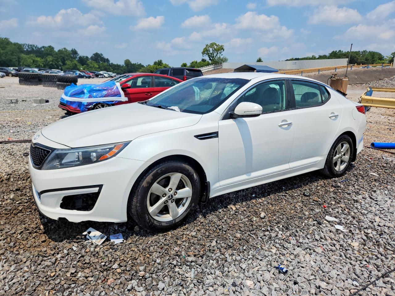 2015 KIA OPTIMA GL - Middle-low
