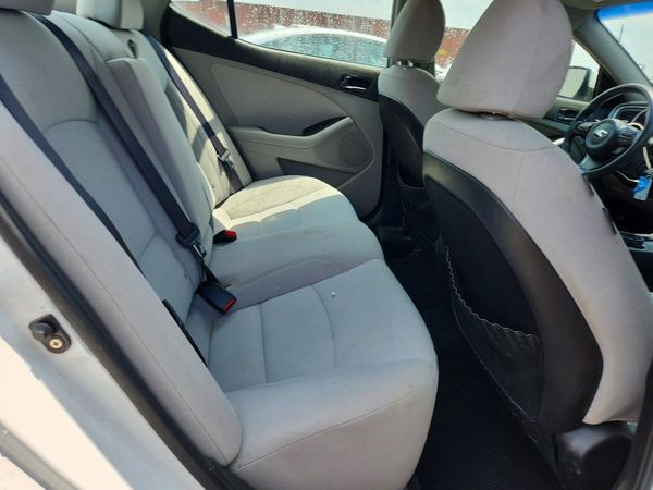 2015 KIA OPTIMA GL - Middle-low