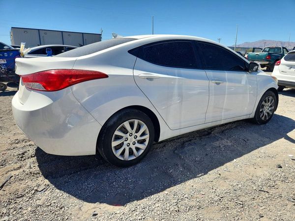 2012 HYUNDAI ELANTRA GLS(Middle grade)