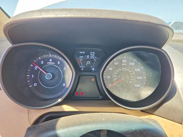2012 HYUNDAI ELANTRA GLS(Middle grade)