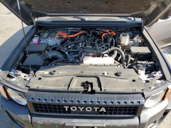 2025 TOYOTA LAND CRUISER